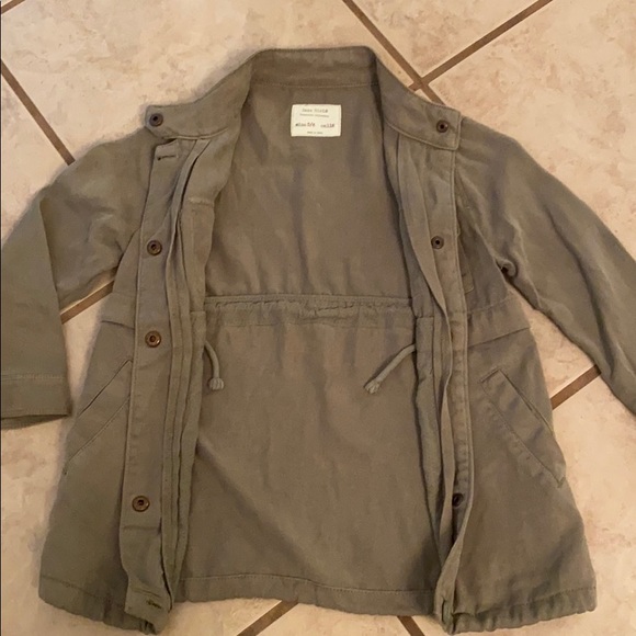 Girls jacket. - Picture 3 of 5